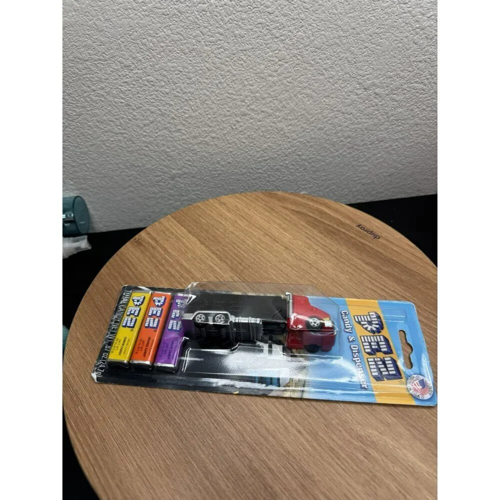 PEZ Candy Dispenser‎ Semi Truck Rig Collectible With Candy Packs NEW